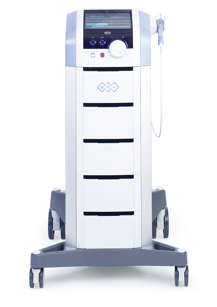 BTL-6000 Hochleistungslaser 30 W auf Gerätewagen K2med Der BTL-6000 Hochleistungslaser 30 W auf dem Gerätewagen - K2med